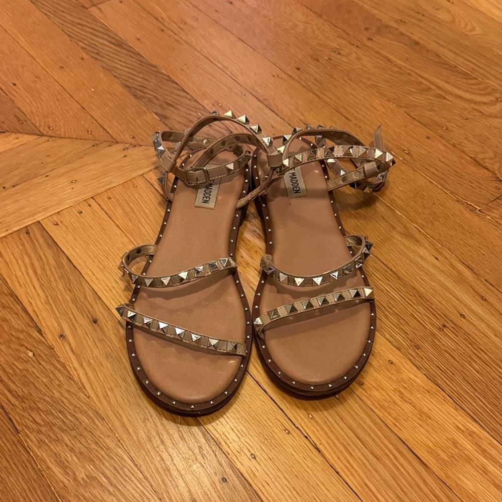Studded Steve Madden Tan Sandals